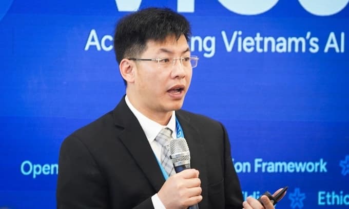 TRẦN VIỆT HÙNG 